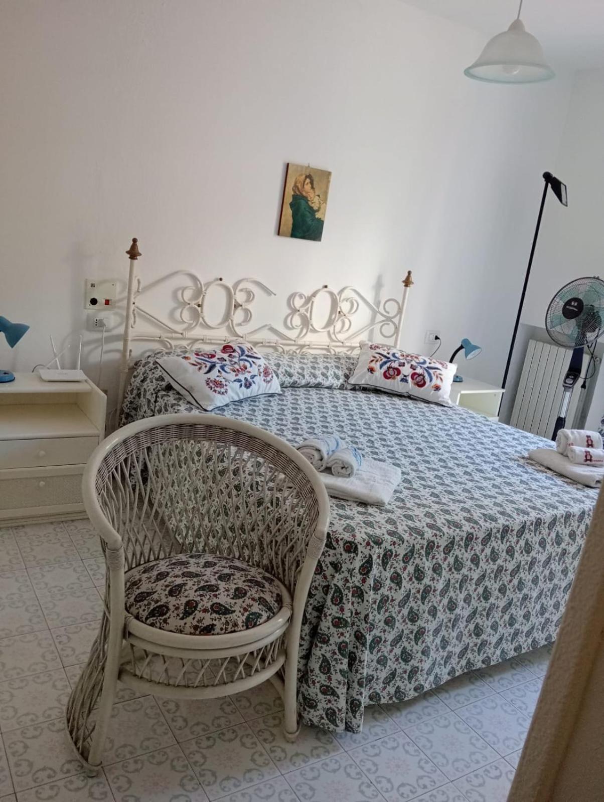 Elegante Al Centro Di Porto Ischia